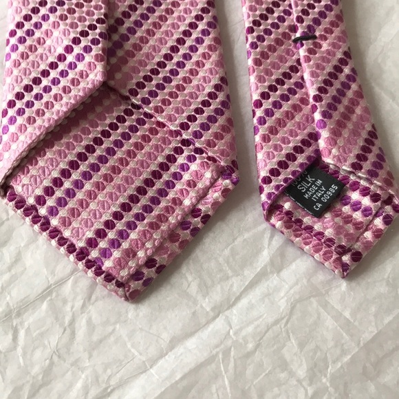 Holt Renfrew silk tie (made in Italy) - Picture 5 of 6